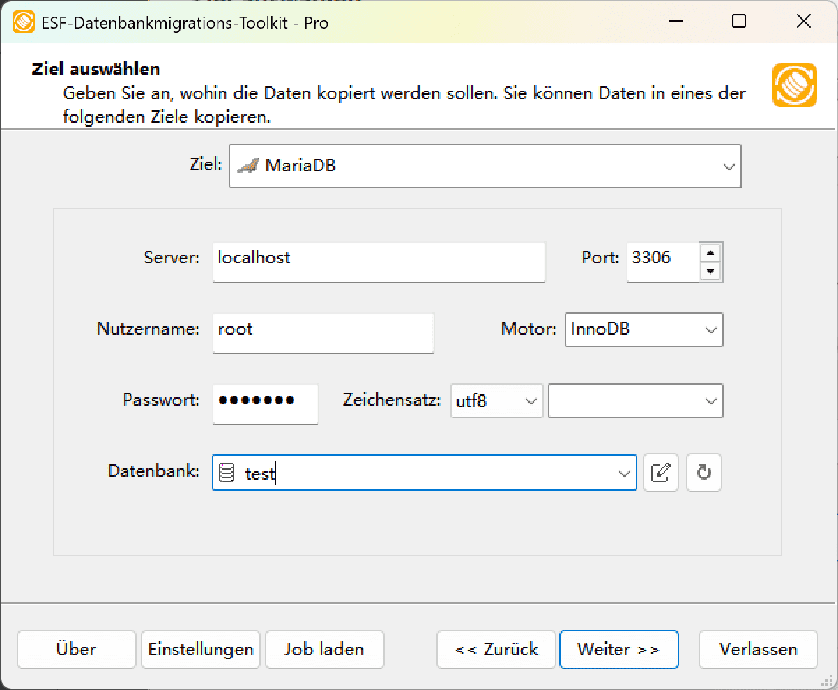 Dialogfeld "Ziel auswählen" mit MariaDB-Konfiguration: Servereinstellungen, Speicher-Engine und Datenbankoptionen