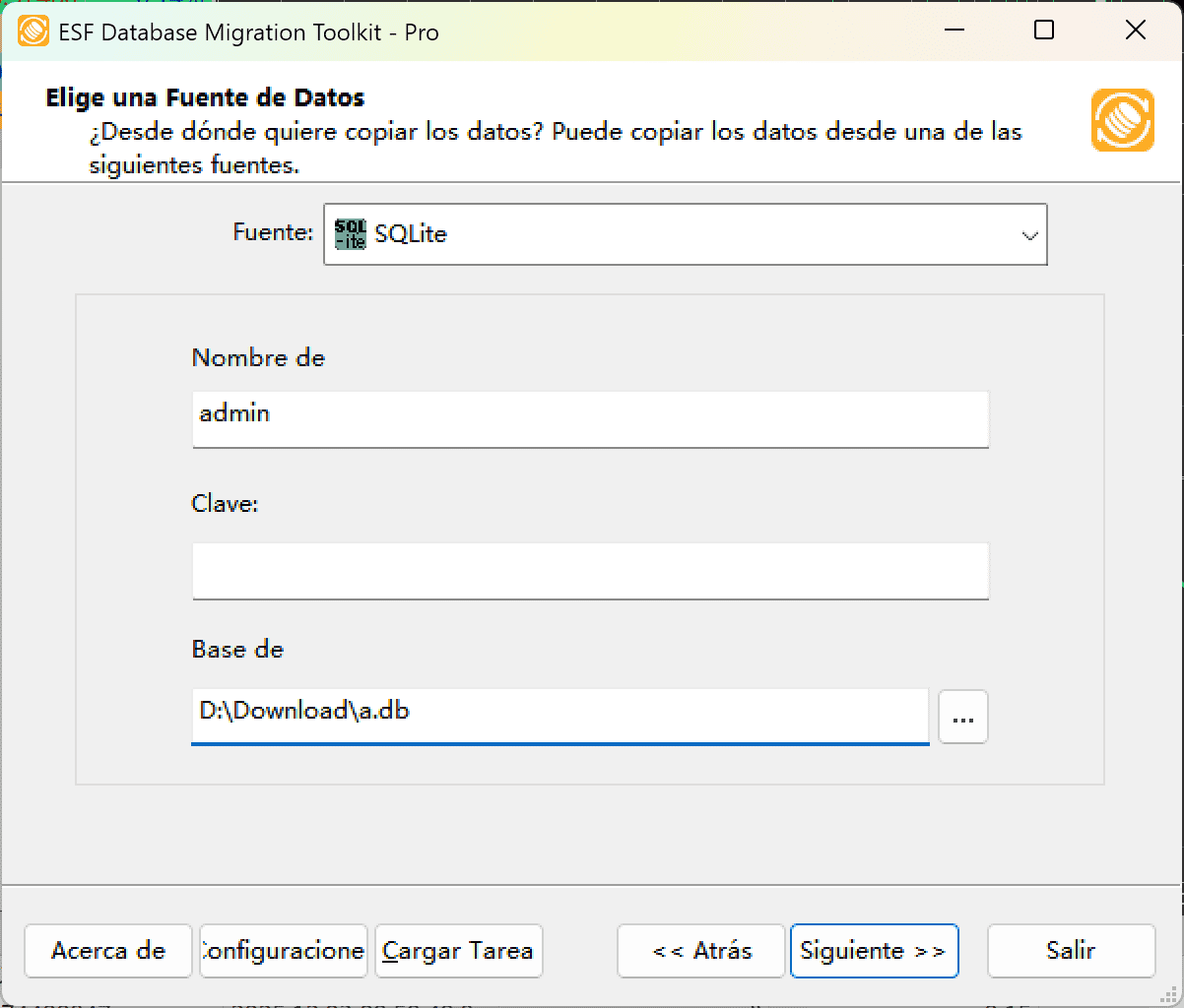 Cuadro de diálogo &quot;Elegir una fuente de datos&quot; mostrando la opción SQLite e interfaz del explorador de archivos