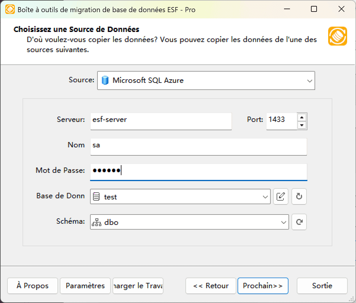 Boîte de dialogue de connexion SQL Azure montrant la configuration du serveur et les contrôles d'actualisation