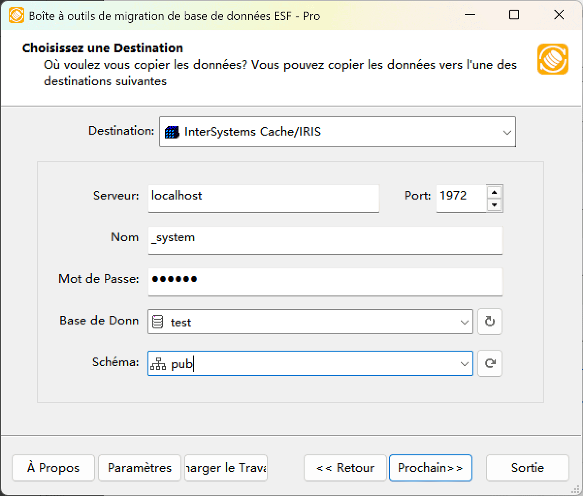 Boîte de dialogue "Choisir une destination" montrant la configuration InterSystems Cache avec les champs serveur et le bouton d'actualisation