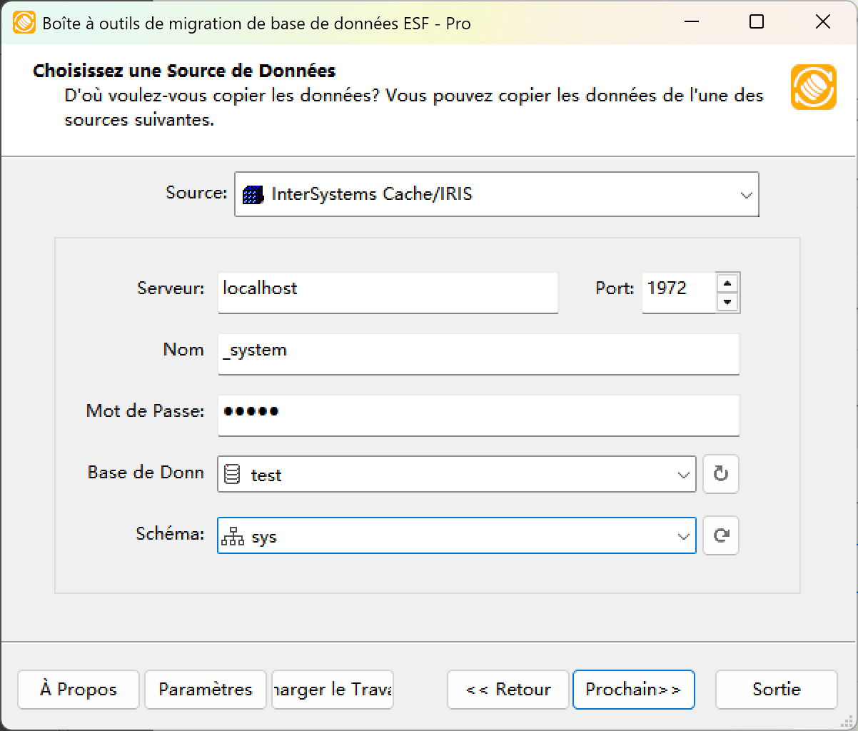 Boîte de dialogue de connexion InterSystems Cache montrant la configuration du serveur et les contrôles d'actualisation