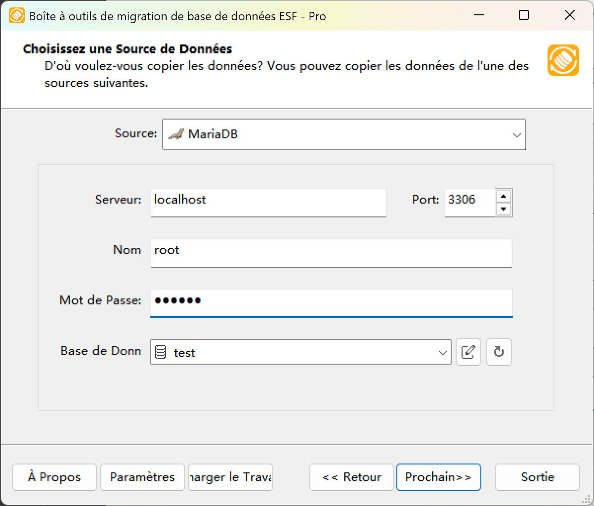 Boîte de dialogue de connexion MariaDB montrant la configuration du serveur, les champs d'authentification et le bouton d'actualisation
