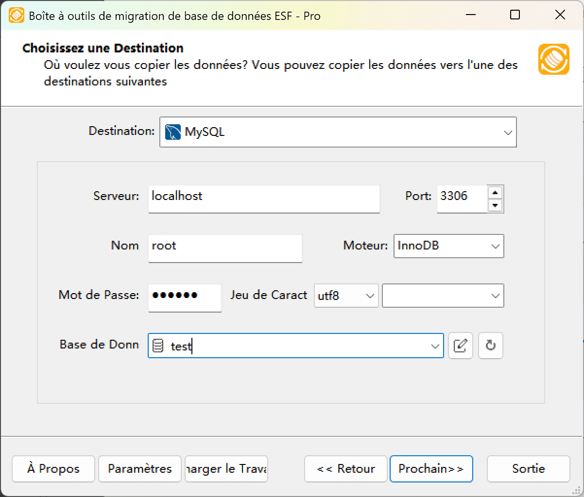 Boîte de dialogue "Choisir une destination" montrant les options de configuration MySQL incluant les paramètres serveur, la sélection du moteur de stockage et le bouton d'actualisation de la base