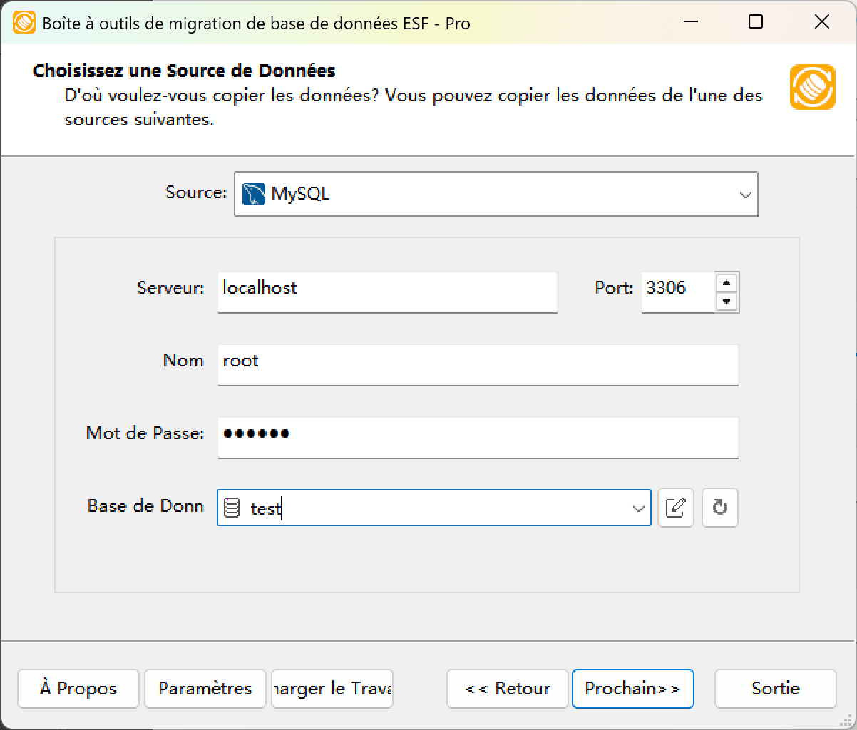 Boîte de dialogue de connexion MySQL montrant la configuration du serveur, les champs d'authentification et le bouton d'actualisation