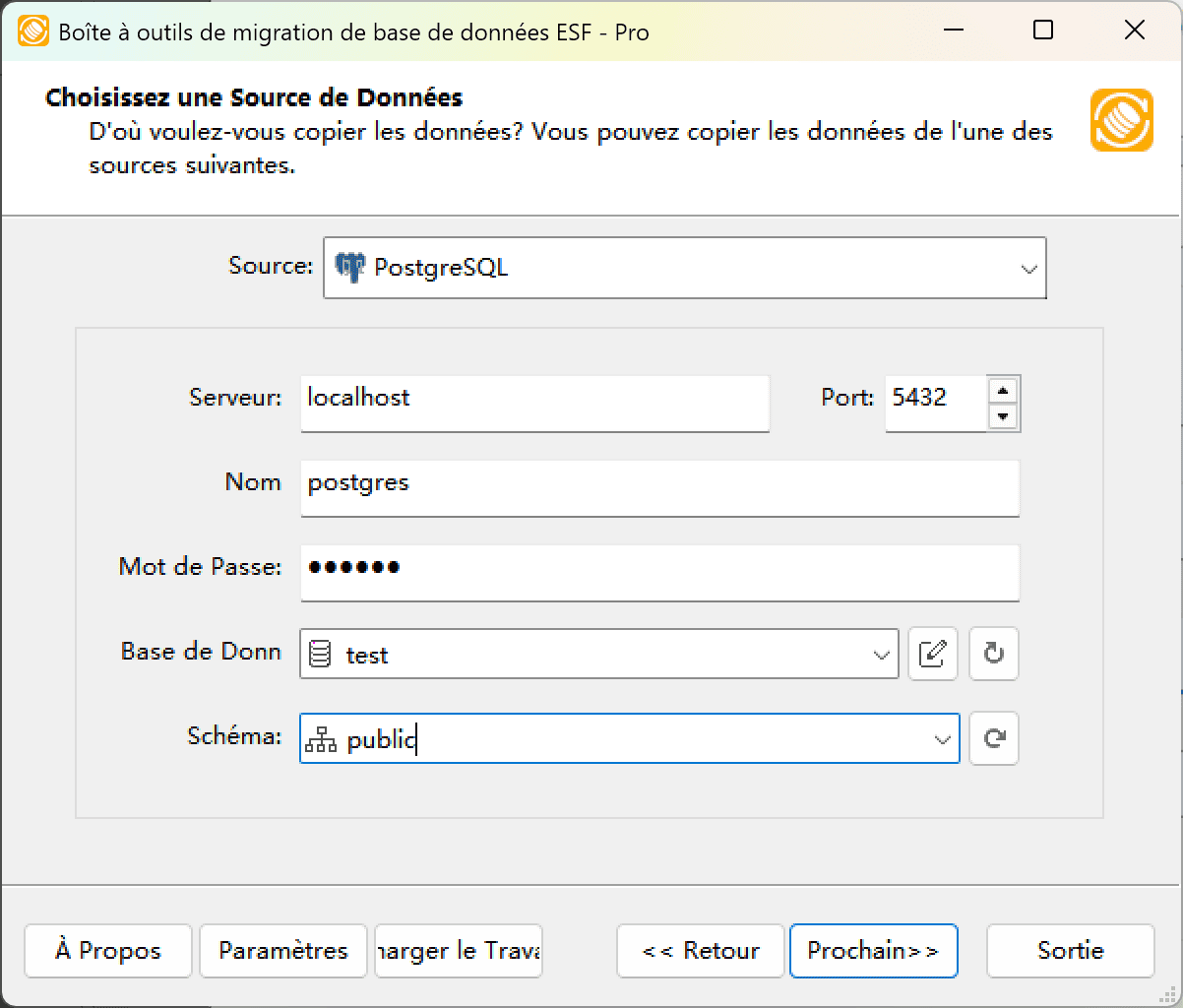 Boîte de dialogue de connexion PostgreSQL montrant la configuration du serveur, les champs d'authentification et les contrôles d'actualisation